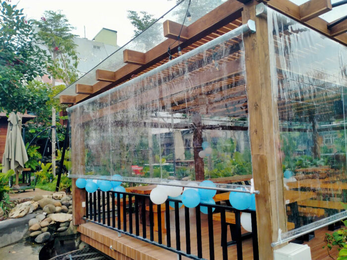 Rèm nhựa PVC dạng cuốn