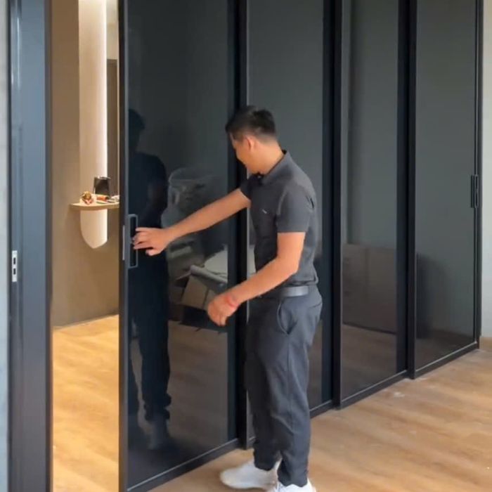 Bản cánh cửa lùa slim mỏng nhẹ, thanh thoát