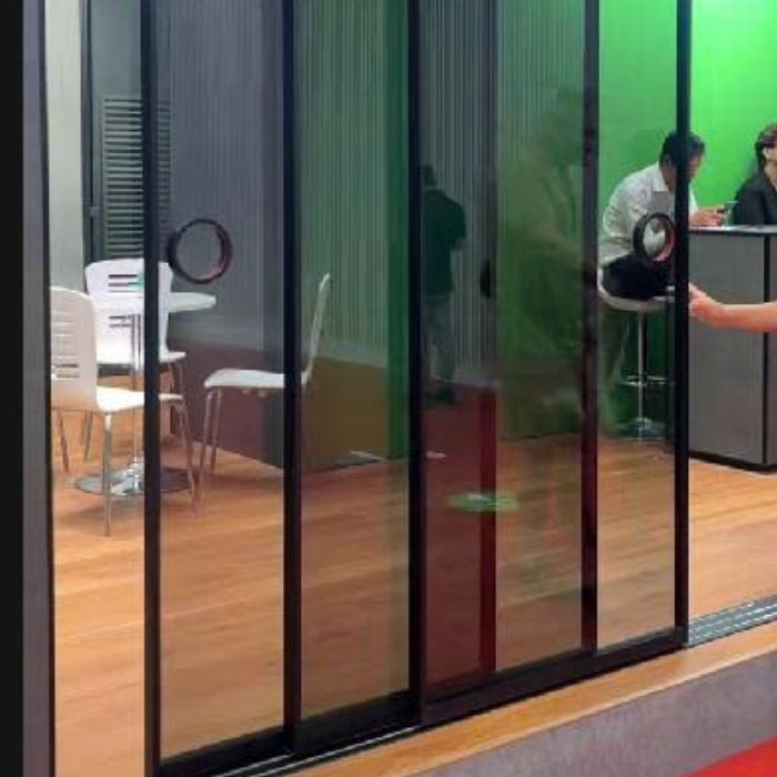 Cửa nhôm Slim lùa có định tuyến dẫn hướng