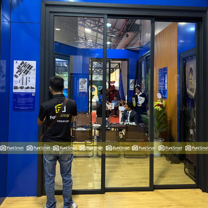 Cửa Slim trượt quay 3 cánh